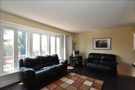 37 Banner Cres, Ajax, L1S3S8 | Image 2