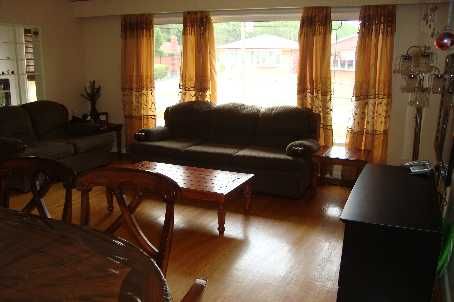 15 Barnes Cres, Toronto, M1G1Z8 | Image 3