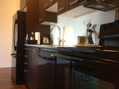 Unit 515 — 135 Village Green Sq, Toronto - Agincourt South-Malvern West image-0-1