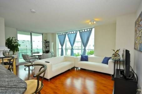 2E - 8 Rosebank Dr, Toronto, M1B5Z3 | Image 3