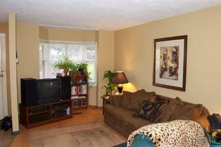 144 Floyd Ave, Toronto, M4K2B7 | Image 2