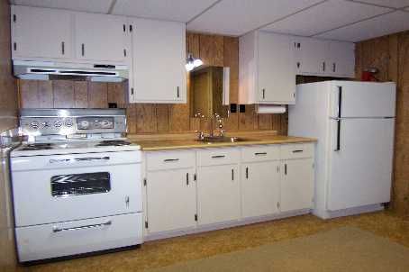 Bsmt - 5 Durham St, Clarington, L1C1H4 | Image 2