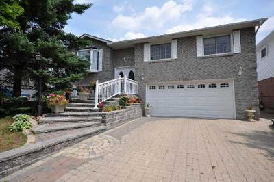 Detached House sold at 23 Cherry Blossom Crescent, Clarington, Ontario, L1E1G9 - Courtice - MLS: E2459471