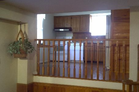 4 Longbow Sq, Toronto, M1W2W7 | Image 3