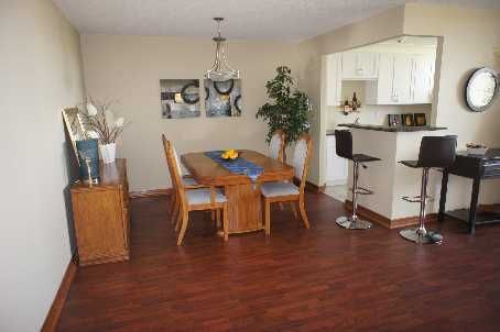 710 - 66 Falby Crt, Ajax, L1S3L2 | Image 3