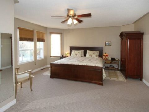 13 Freeston Cres, Ajax, L1T 3Z9 | Image 3