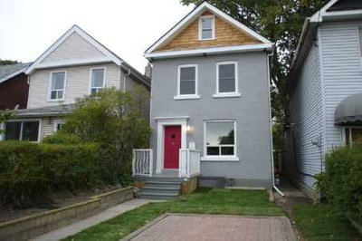 Detached House sold at 38 Boultbee Avenue, Toronto, Ontario, M4J1A8 - Blake-Jones - MLS: E2518409