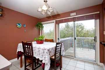 18 Merryfield Court, Clarington, Ontario image-0-2