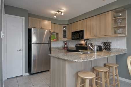 76 Samandria Ave, Whitby, L1R3G5 | Image 3