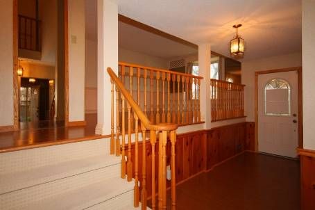 4 Longbow Sq, Toronto, M1W2W7 | Image 2