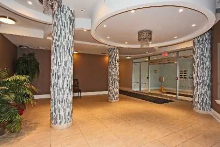 421 - 60 Fairfax Cres, Toronto, M1L1Z8 | Image 2