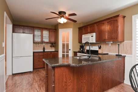 100 Fieldcrest Ave, Clarington, L1E2Y9 | Image 3