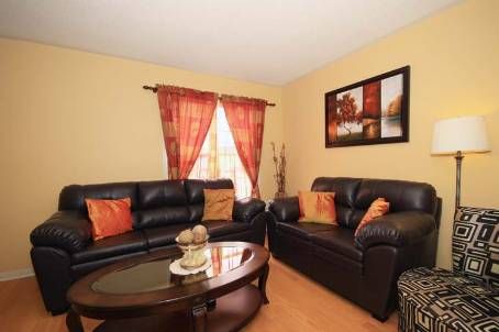 94 Staines Rd, Toronto, M1X1Y9 | Image 2