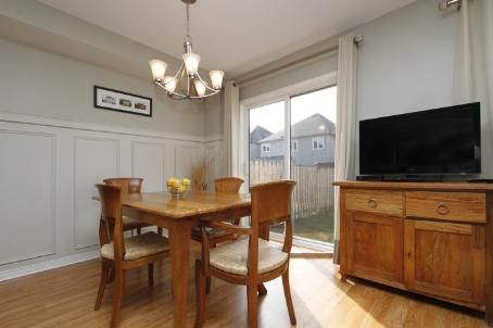 114 Bettina Pl, Whitby, L1R0E8 | Image 2