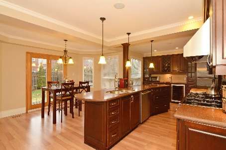 57 Yorkshire Cres, Whitby, L1R1X8 | Image 3