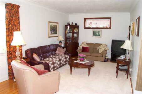 62 Larwood Blvd, Toronto, M1M2M5 | Image 2