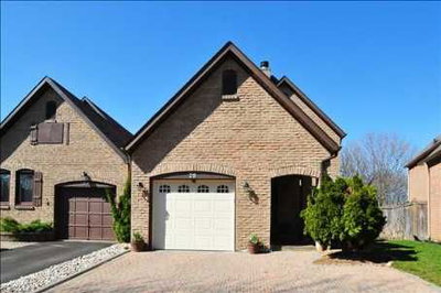 Detached House sold at 28 Ecclesfield Drive, Toronto, Ontario, M1W3J6 - Steeles - MLS: E2616225