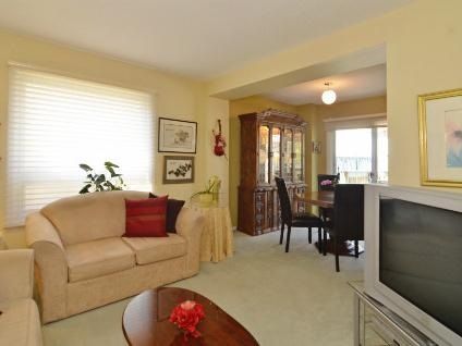 188 Large Cres, Ajax, L1T2R2 | Image 2