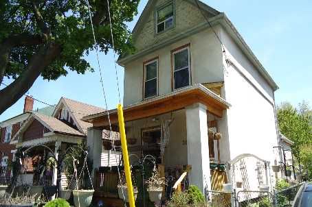 269 Sammon Ave, Toronto, M4J1Z8 | Image 2