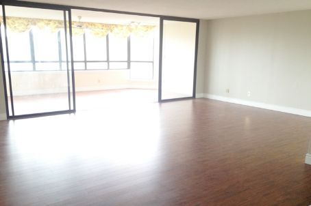 2117 - 75 Bamburgh Circ, Toronto, M1W3W1 | Image 3