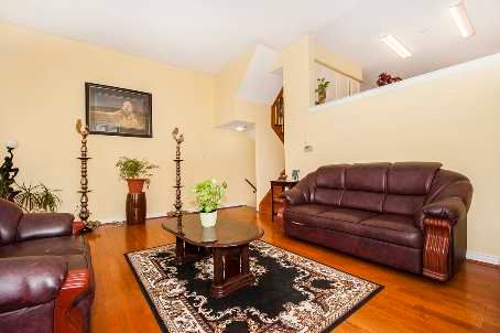 33 Guildpark Ptwy, Toronto, M1J3P1 | Image 2