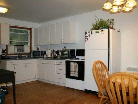 46 Williams Point Rd, Scugog, L0B1E0 | Image 2