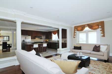 1799 Grayabbey Crt, Pickering, L1V7G2 | Image 2