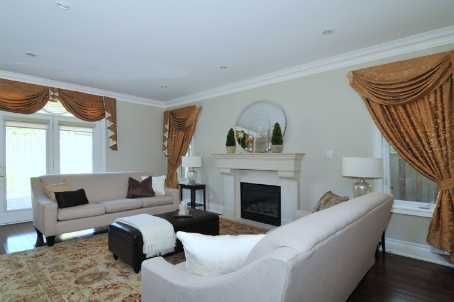 1799 Grayabbey Crt, Pickering, L1V7G2 | Image 3