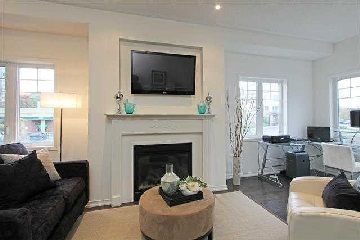 238 Dairy Dr, Toronto, M1L0G3 | Image 2