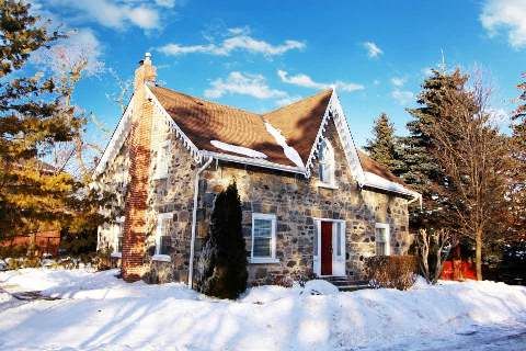 2319 Wildwood Cres, Pickering, L1X2N1 | Image 2