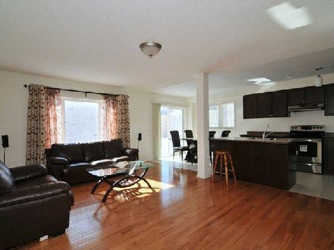 9 Barnham St, Ajax, L1Z0M5 | Image 2