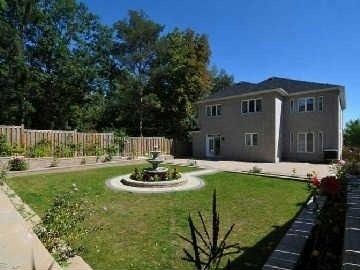 1799 Grayabbey Crt, Pickering, L1V7G2 | Image 2