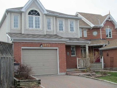 Detached House sold at 1071 Summitview Crescent, Oshawa, Ontario, L1K 2K5 - Pinecrest - MLS: E2914856