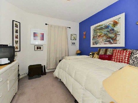 523 Craven Rd, Toronto, M4L2Z6 | Image 3