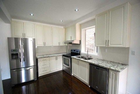 Main - 20 Ashdale Ave, Toronto, M4L2Y7 | Image 2