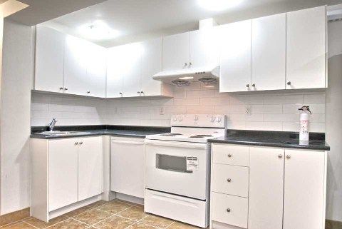 Lower - 20 Ashdale Ave, Toronto, M4L2Y7 | Image 3