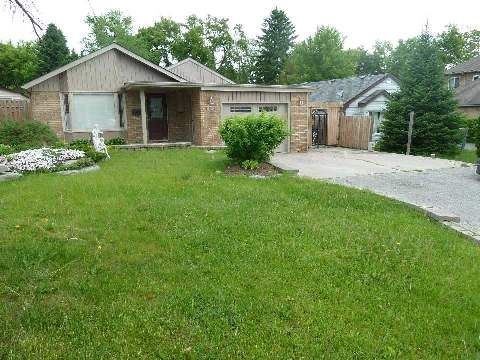 878 Strouds Lane, Pickering, L1V1H2 | Image 3