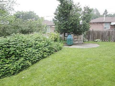 46 Flintwick Dr, Toronto, M1P4G9 | Image 2