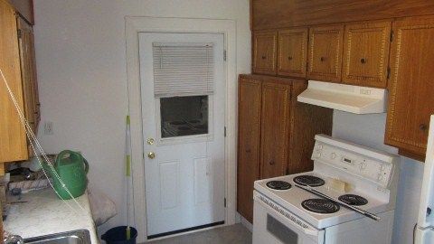 75 Ritson Rd N, Oshawa, L1G5P6 | Image 2