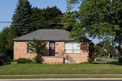 Detached House sold at 401 Anderson Street, Whitby, Ontario, L1N3V8 - Blue Grass Meadows - MLS: E2982690