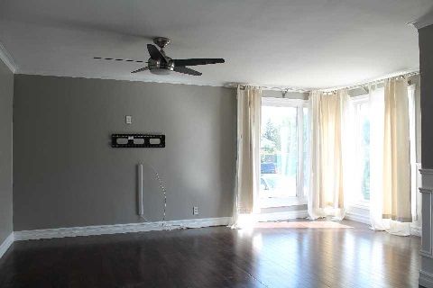 Main - 18 Maywood Park, Toronto, M1K2G8 | Image 2