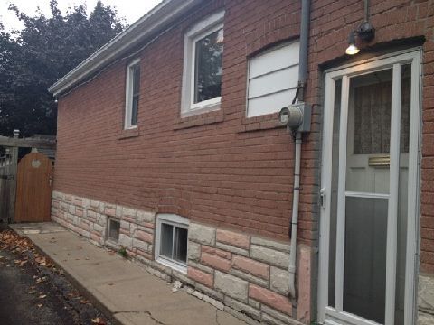 24 Hutton Ave, Toronto, M4C3L3 | Image 3