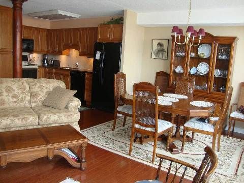 635 - 50 Richmond St E, Oshawa, L1G7C7 | Image 3