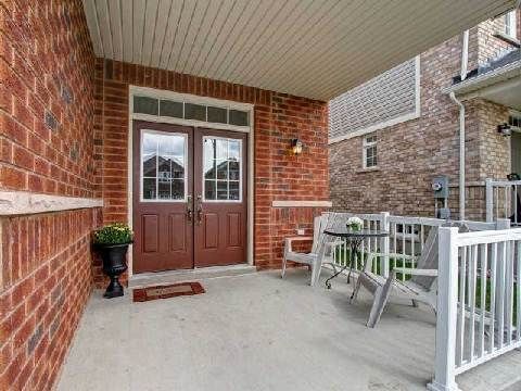 1649 Quail Run Dr, Oshawa, L1K0L9 | Image 2