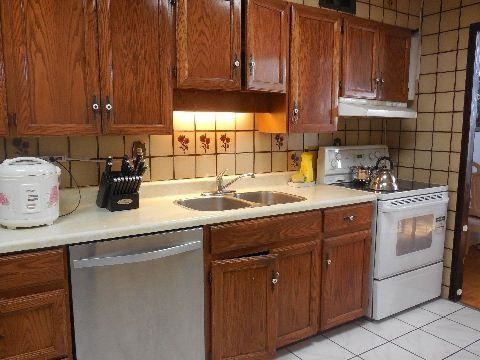 1701 - 180 Markham Rd, Toronto, M1M2Z9 | Image 2