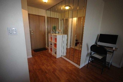 1617 - 88 Corporate Dr, Toronto, M1H3G6 | Image 3