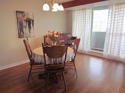 1404 - 30 Thunder Grve, Toronto, M1V4A3 | Image 3