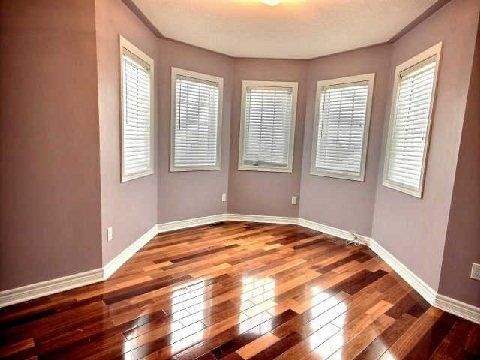 101 Oasis Blvd, Toronto, M1X1X2 | Image 3