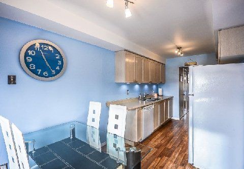 112 Creekwood Cres, Whitby, L1R 2K | Image 3