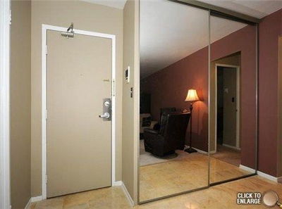 Unit 1418 — 1 Massey Sq, Toronto - Crescent Town image-0-1
